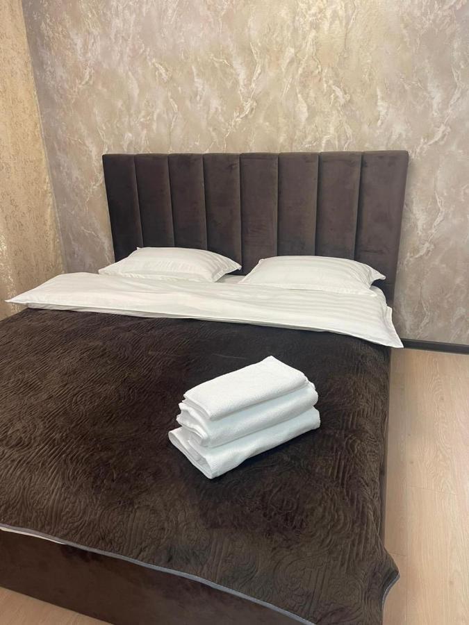 Hotel Lion Almaty Bagian luar foto
