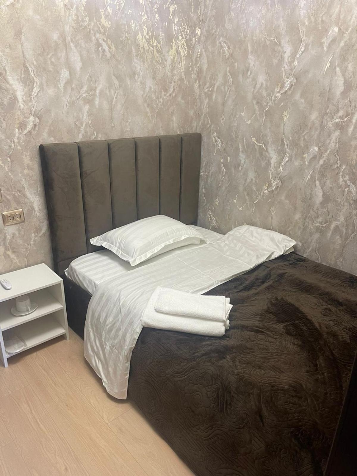 Hotel Lion Almaty Bagian luar foto