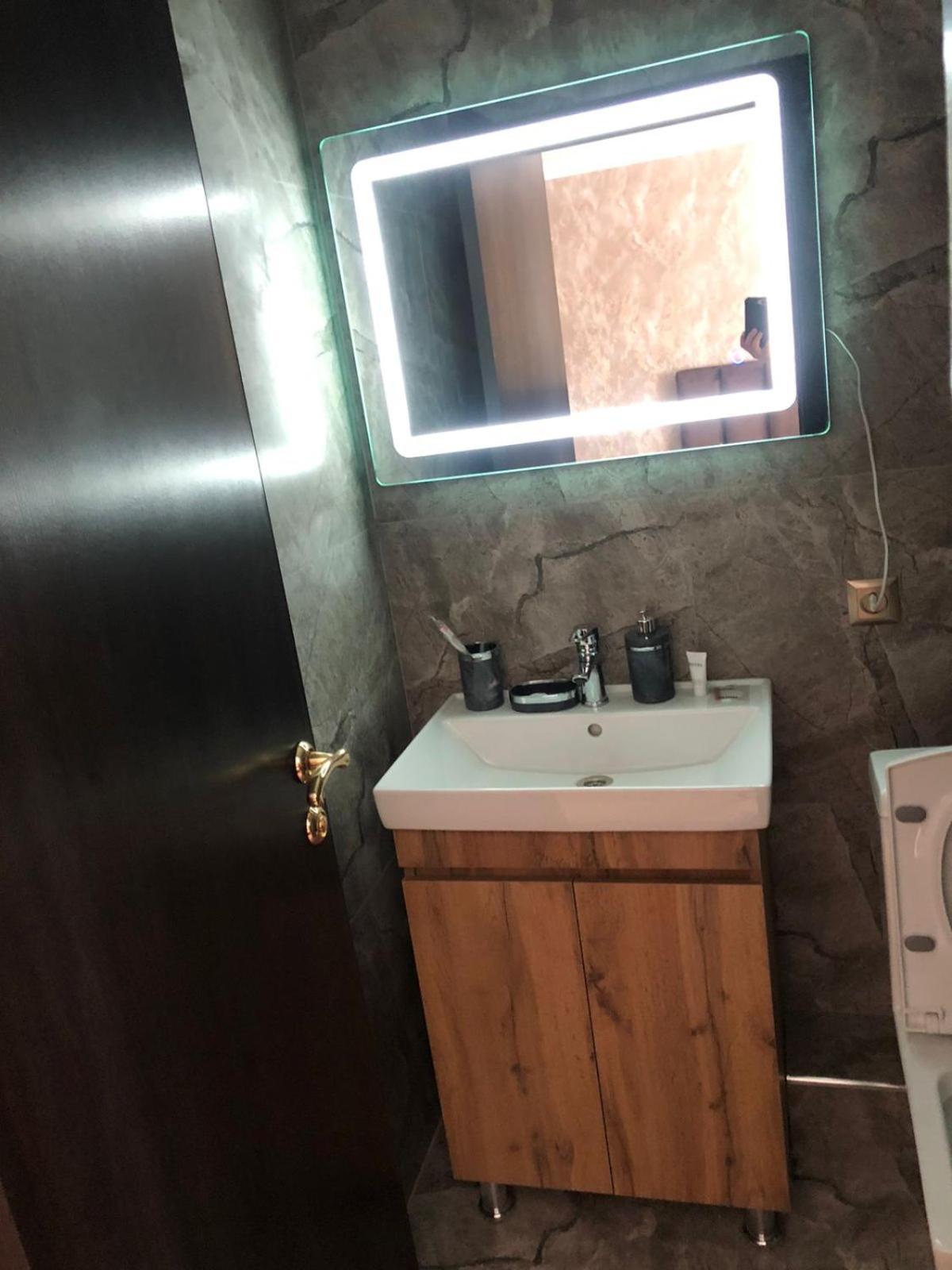 Hotel Lion Almaty Bagian luar foto